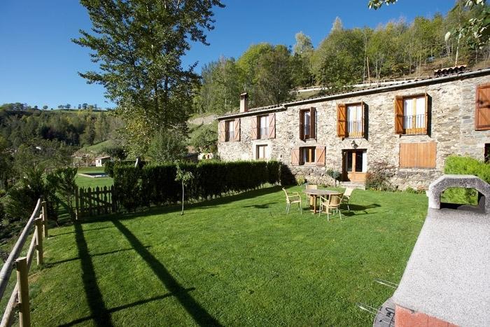Apartamentos Rurales Les Barnedes Mollo Luaran gambar