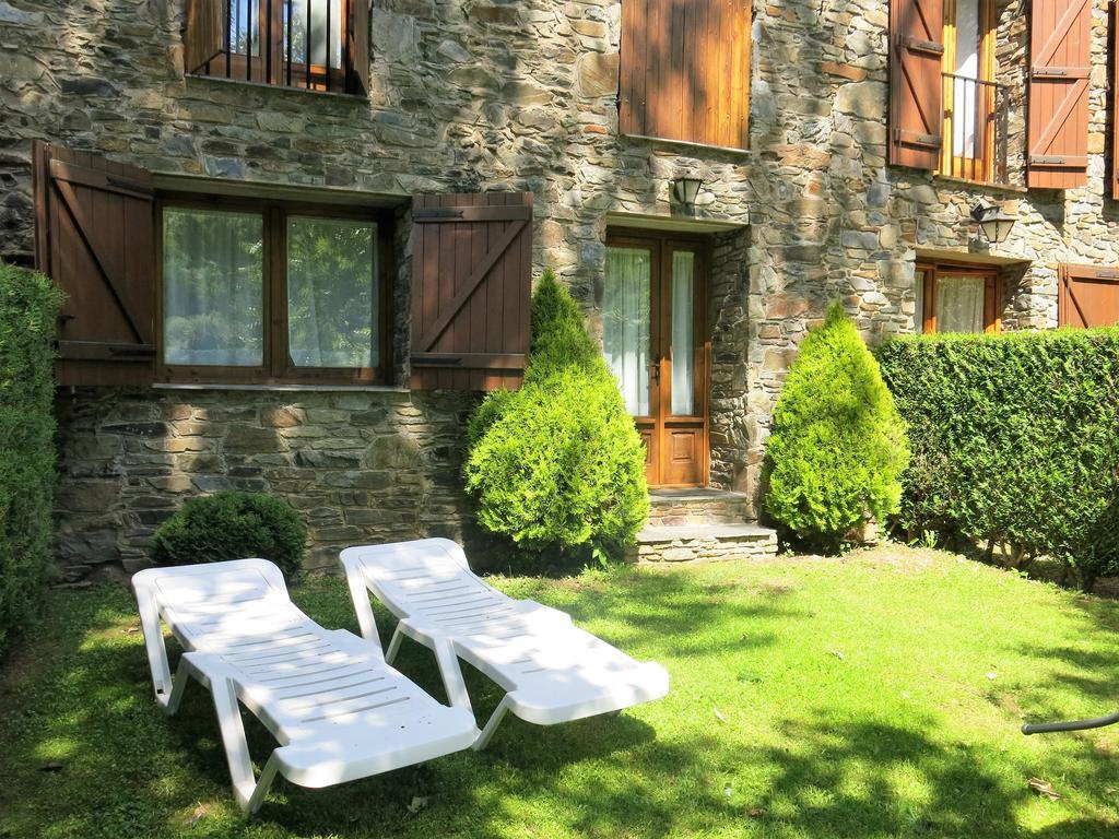 Apartamentos Rurales Les Barnedes Mollo Luaran gambar