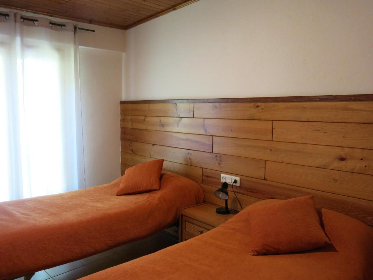 Apartamentos Rurales Les Barnedes Mollo Luaran gambar