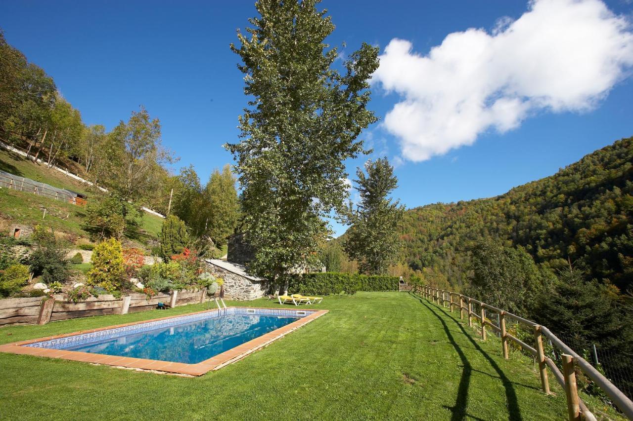 Apartamentos Rurales Les Barnedes Mollo Luaran gambar