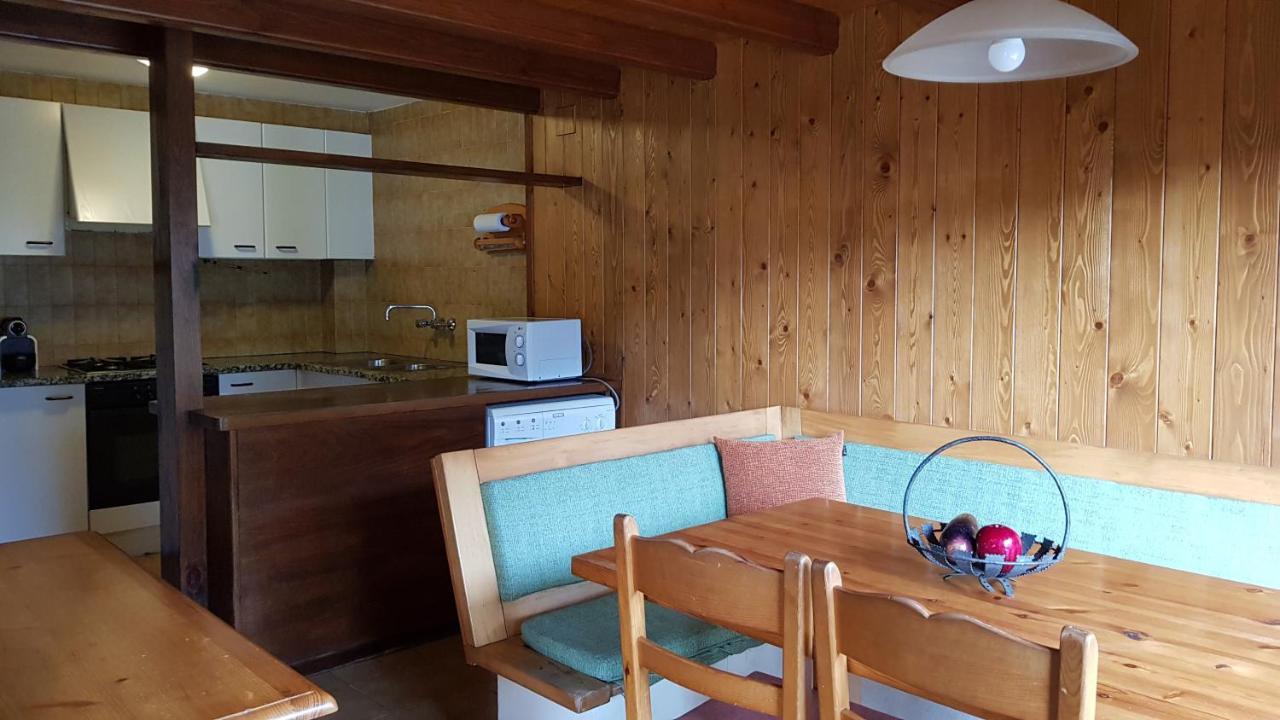 Apartamentos Rurales Les Barnedes Mollo Luaran gambar